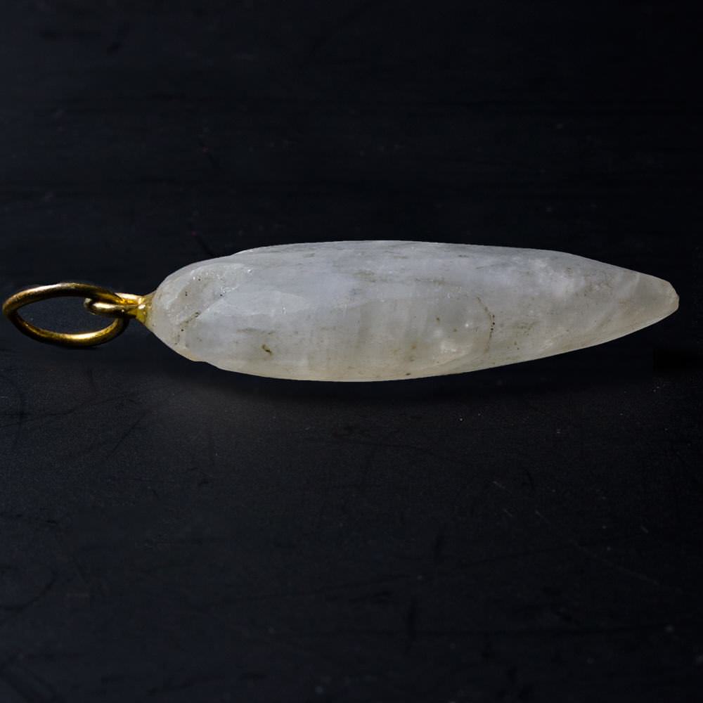 35x21mm Matte Rainbow Moonstone faceted Arrowhead Focal Pendant 1 pc