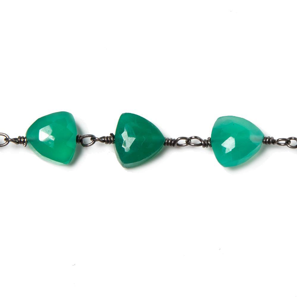 8mm Green Onyx triangle Black Gold plated Chain by the foot 22pcs