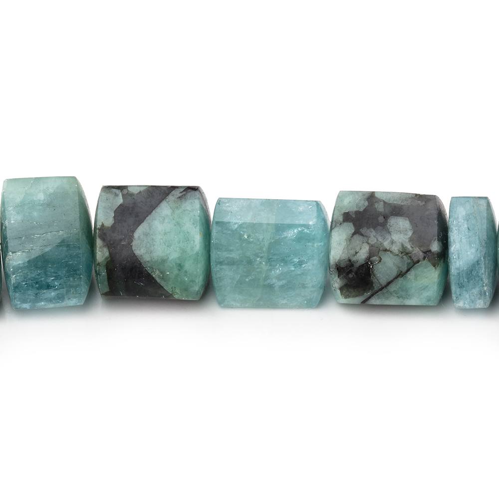 8x9-14x11mm Aquamarine & Emerald Plain Trillion Beads 16.5 inch 39 pieces AA