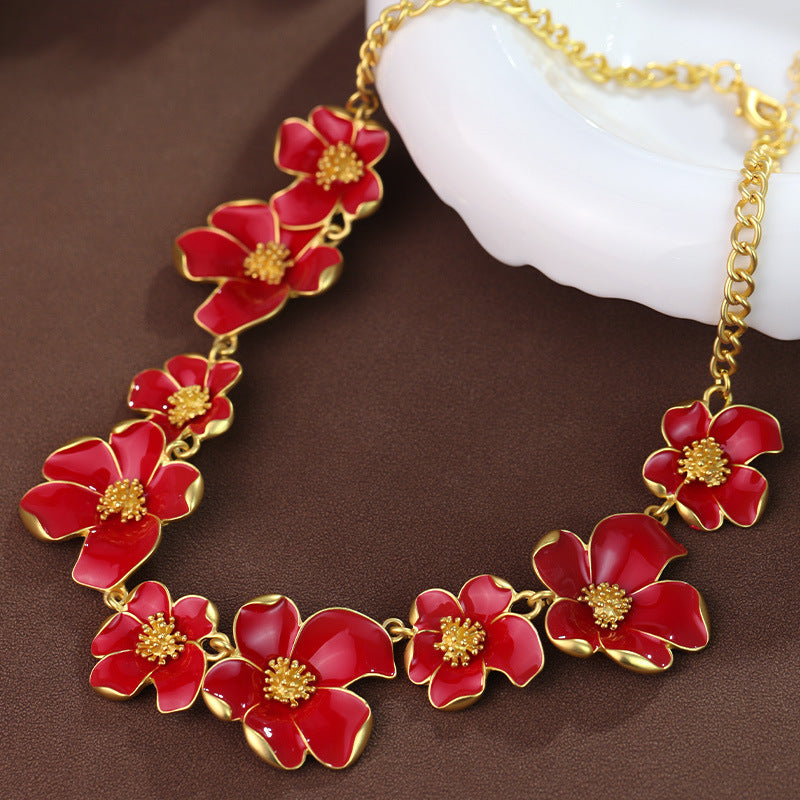 Vintage Flower Elegant Three-dimensional Small Red White Suit Necklaces
