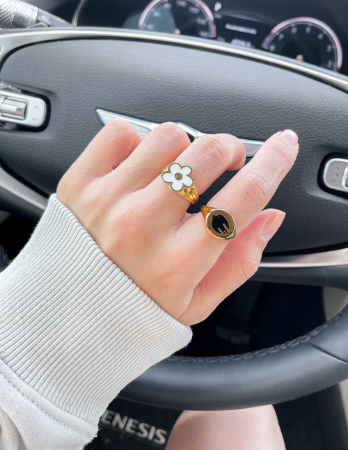 Schwarzer Emaille-Goldtaubenring